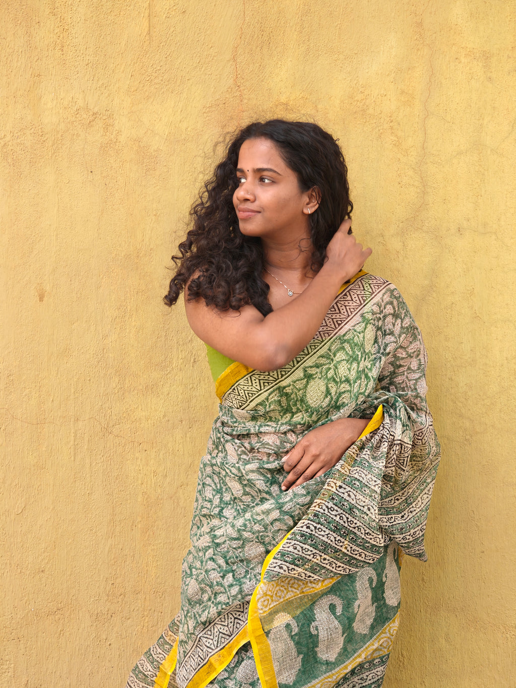 Nila Green floral