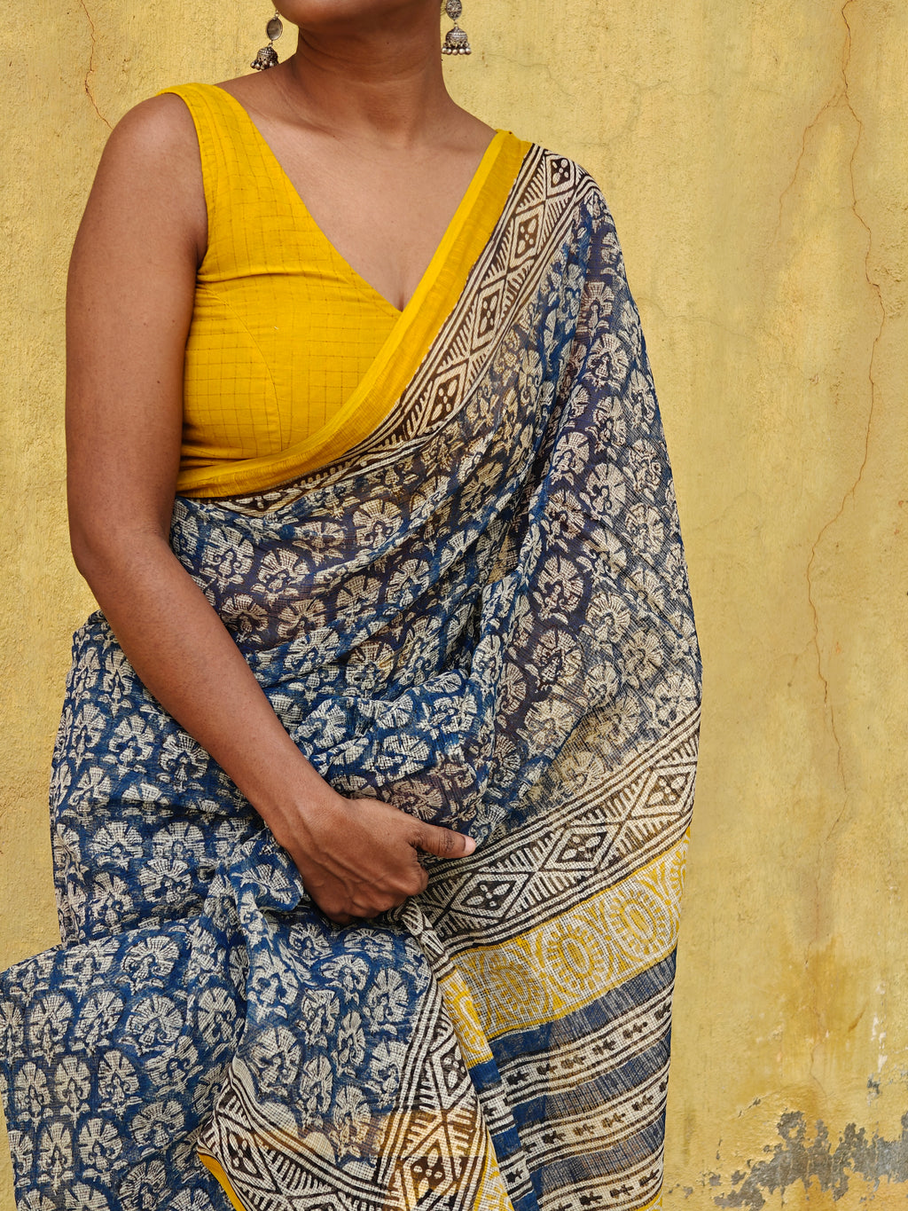 Nila -Mustard border